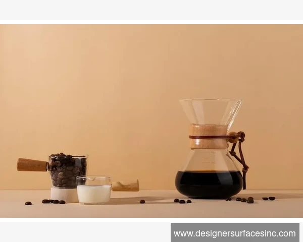 三顿半与库迪咖啡设备差异对比
